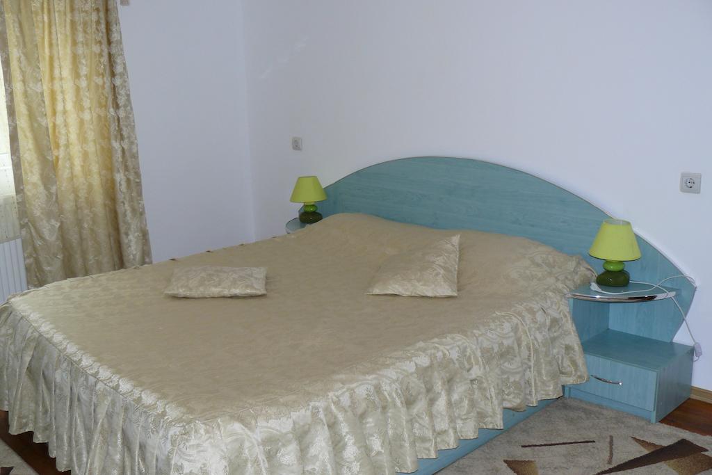 Pensiunea Vladut Bran  Oda fotoğraf