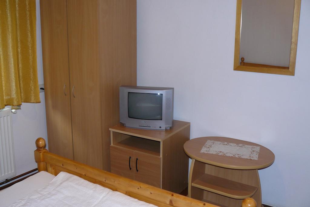 Pensiunea Vladut Bran  Oda fotoğraf